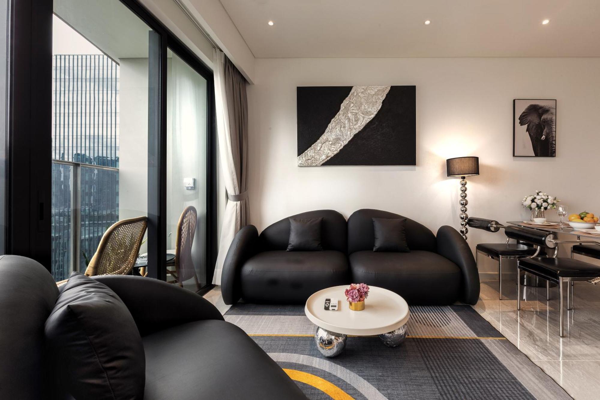 The Opera Apartment Cental Saigon Free Pool-Gym-Sauna Room- Golf Mini Хошимин Экстерьер фото