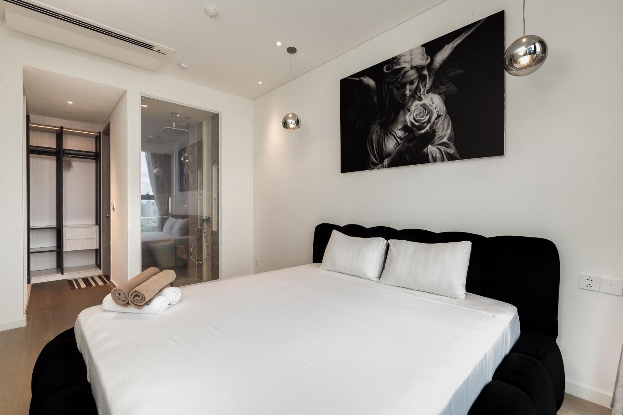 The Opera Apartment Cental Saigon Free Pool-Gym-Sauna Room- Golf Mini Хошимин Экстерьер фото